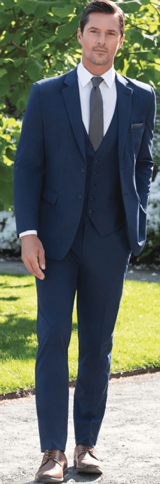 Navy Metro suit lifestyle photograph